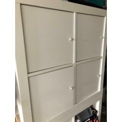 IKEA Kallax kast met 4 deuren