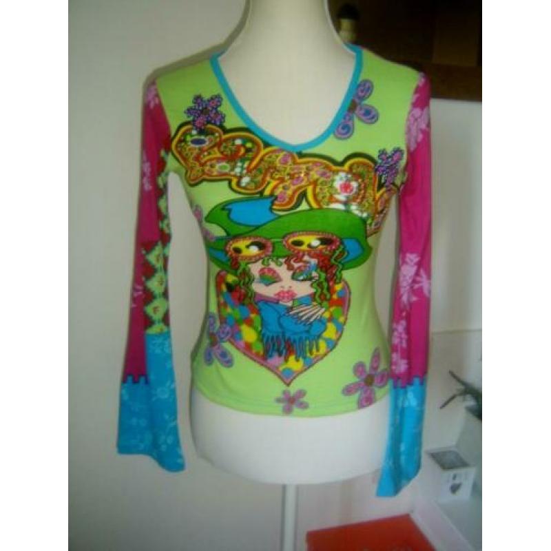 LEUK en TRENDY t-shirt met vele kleuren en print mt. S