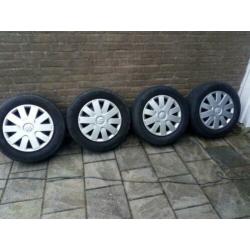 Originele suzuki velgen met origineli velg dop