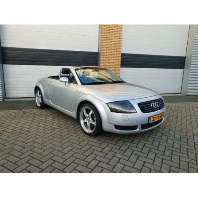 Audi TT Roadster 1.8 5V Turbo Nieuwe apk! Xenon verlichting
