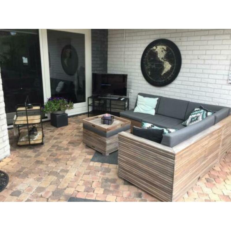 Prachtig tuinset met kussens