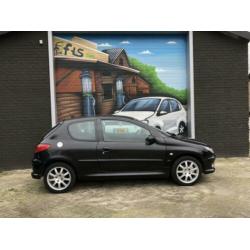 Peugeot 206 2.0 GTI 2004 Nieuwe APK. Lage km-stand NAP