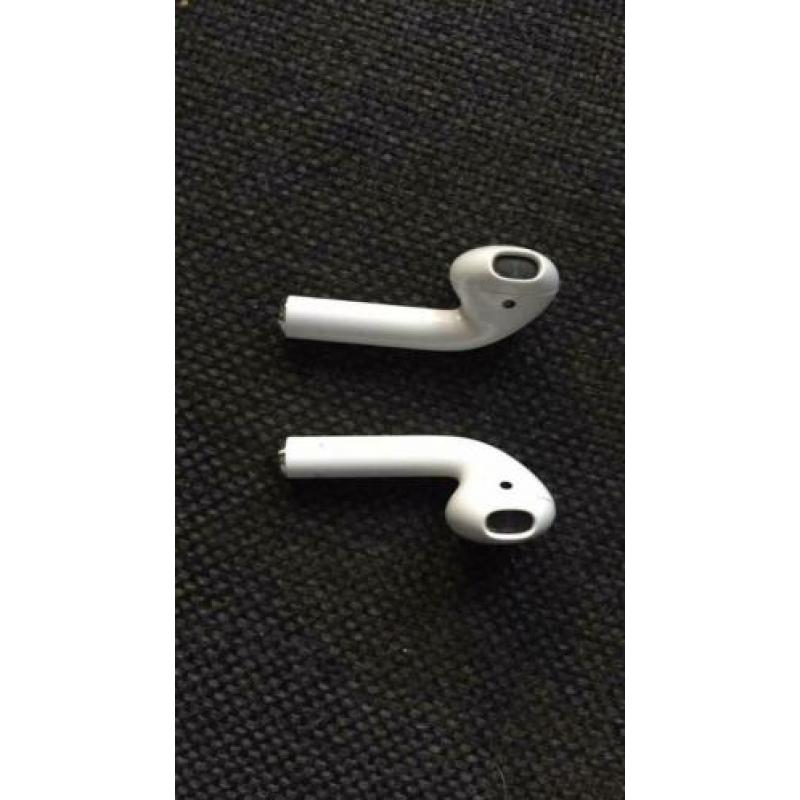 Orginele AirPods. Doen het niet meer.