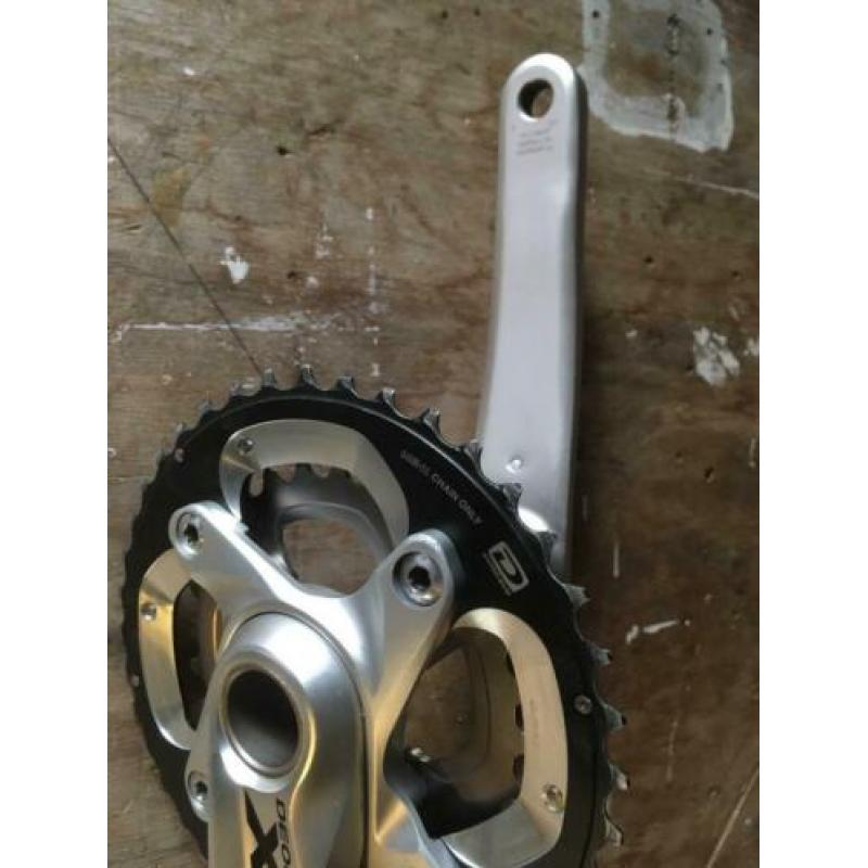 Shimano XT Crankstel
