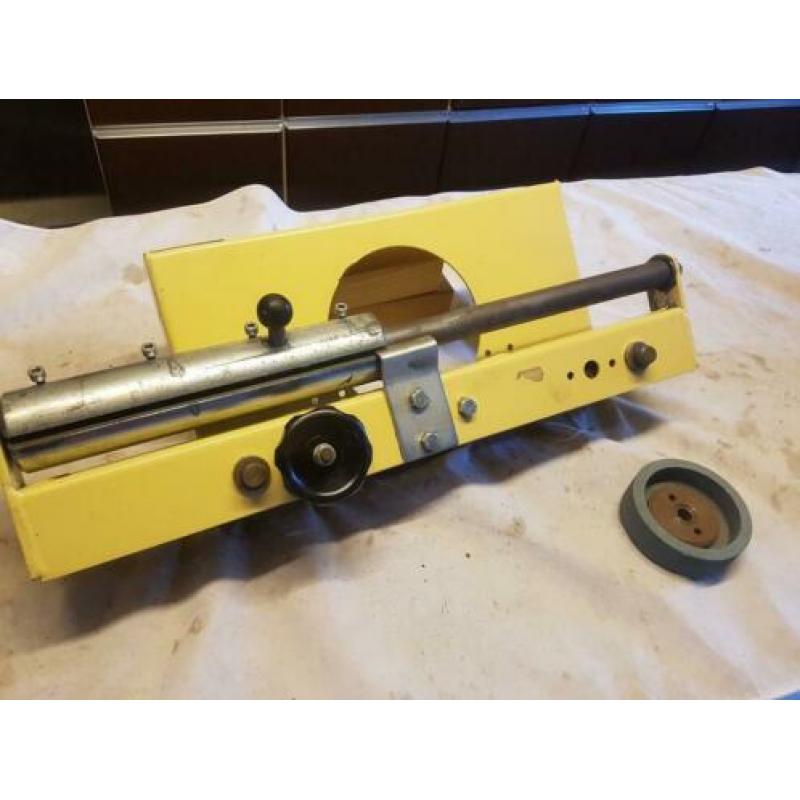 Scheppach HSE-260 slijp module voor vandiktebank. Met steen