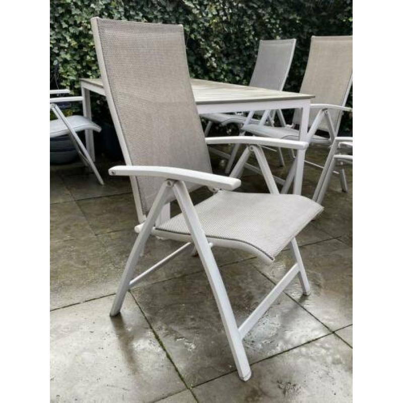 Tuintafel, tuinstoelen en voetenbankjes Bellagio Bravo