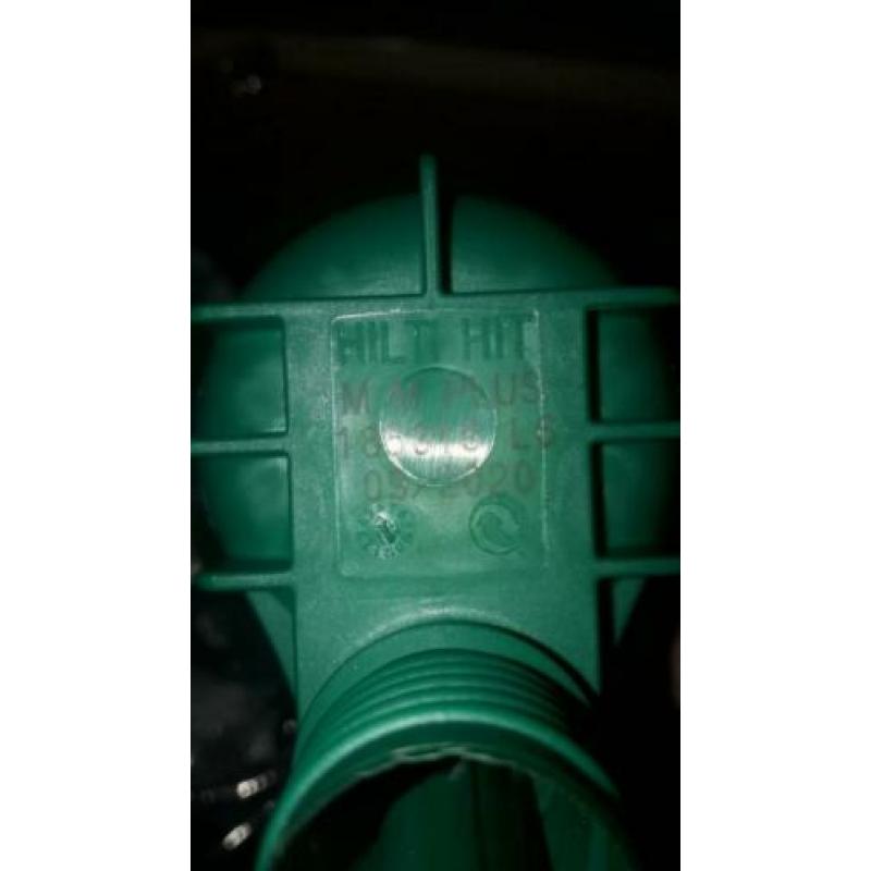 Volle doos Hilti hit epoxy lijm ankerlijm 2 componenten