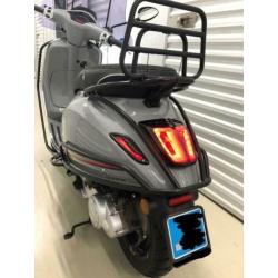 Vespa Sprint 2019