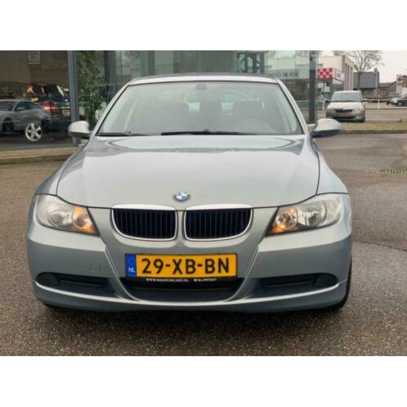 BMW 3-serie 318i 6BAK NAP AIRCO ELEK.R KOOPLEASE €99,- P/M