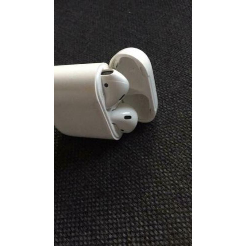 Orginele AirPods. Doen het niet meer.