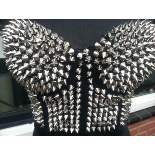 Super gave bh met studs maat S € 25,00