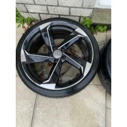 Set 19 inch zwarte prologue velgen met banden Audi VW