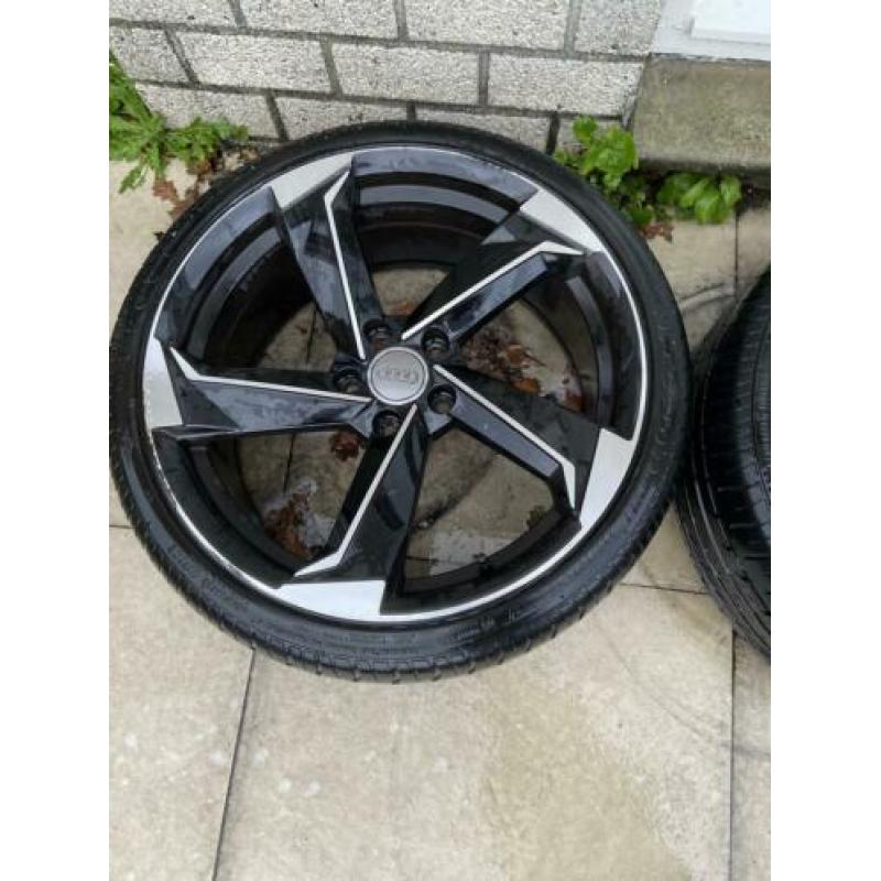 Set 19 inch zwarte prologue velgen met banden Audi VW