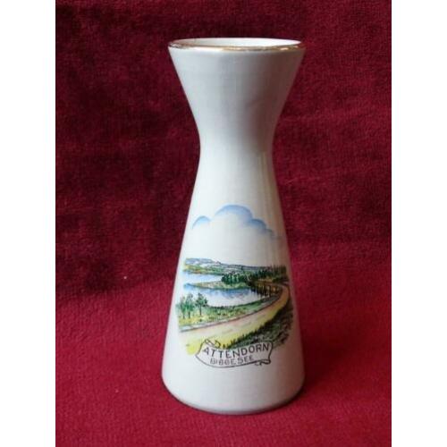 Oud vaasje / souvenir uit Attendorn, Duitsland