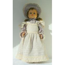 Ideal Doll, gaaf en origineel gekleed 60 cm lang, mooi !!!