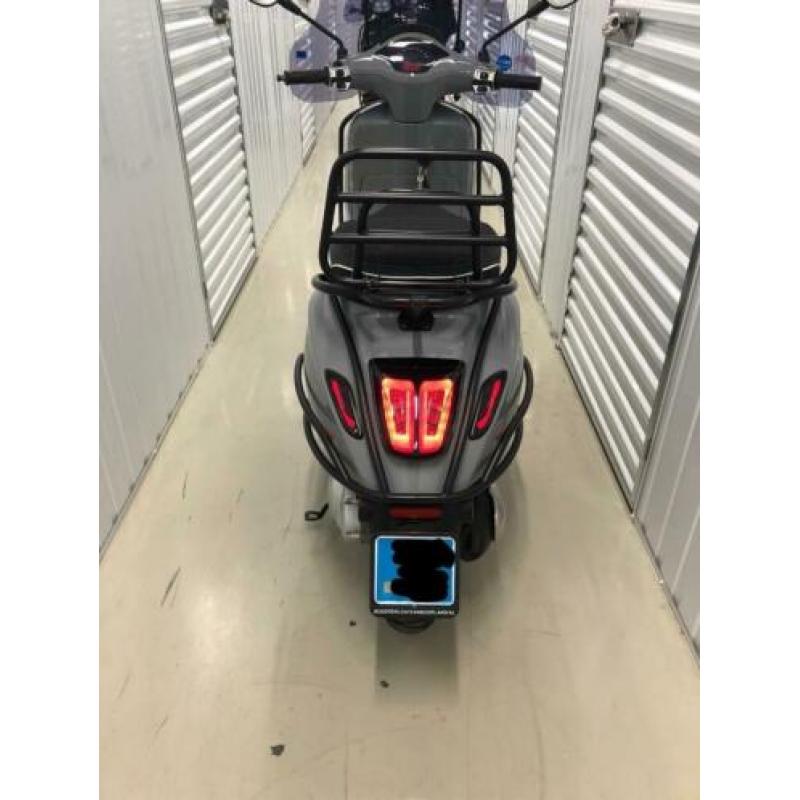 Vespa Sprint 2019