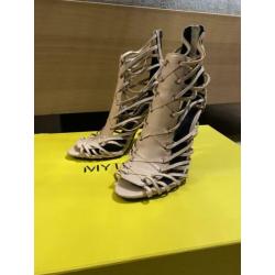 ZARA Leren Hakken Sandalen Beige / Poederroze Maat 38