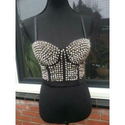 Super gave bh met studs maat S € 25,00