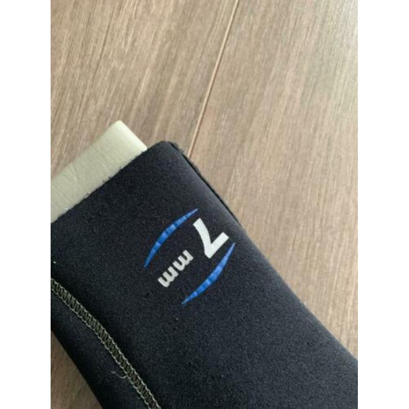 Cressi 7mm semi drysuit