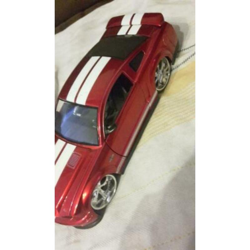 Model Auto, 1; 24, Ford Jada Shelby 2008.