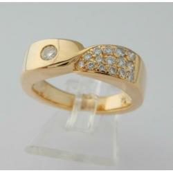 Exclusieve zware 18 karaat Gouden Ring 0.58 karaat Briljant