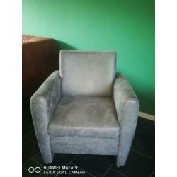 Twee mooie lederlook fauteuils (zie foto's)