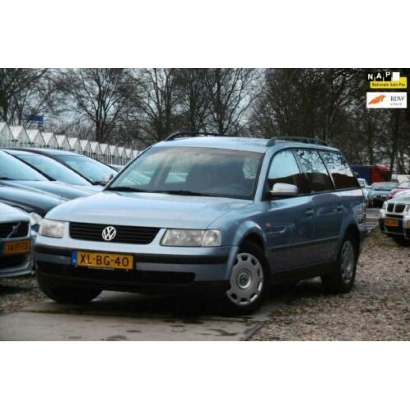 Volkswagen Passat Variant 1.6 AUT NAP/AIRCO/CRUISE/APK2-2021