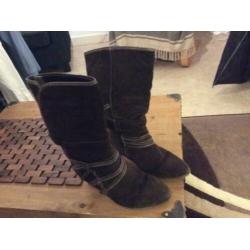 zachte suede warme winterlaarzen maat 40
