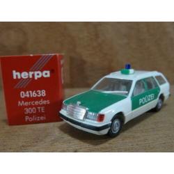 HERPA 1:87, MB 300-TE, Polizei, OVP-041638, Zie foto`s