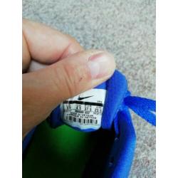 Nike sportschoen maat 37.5