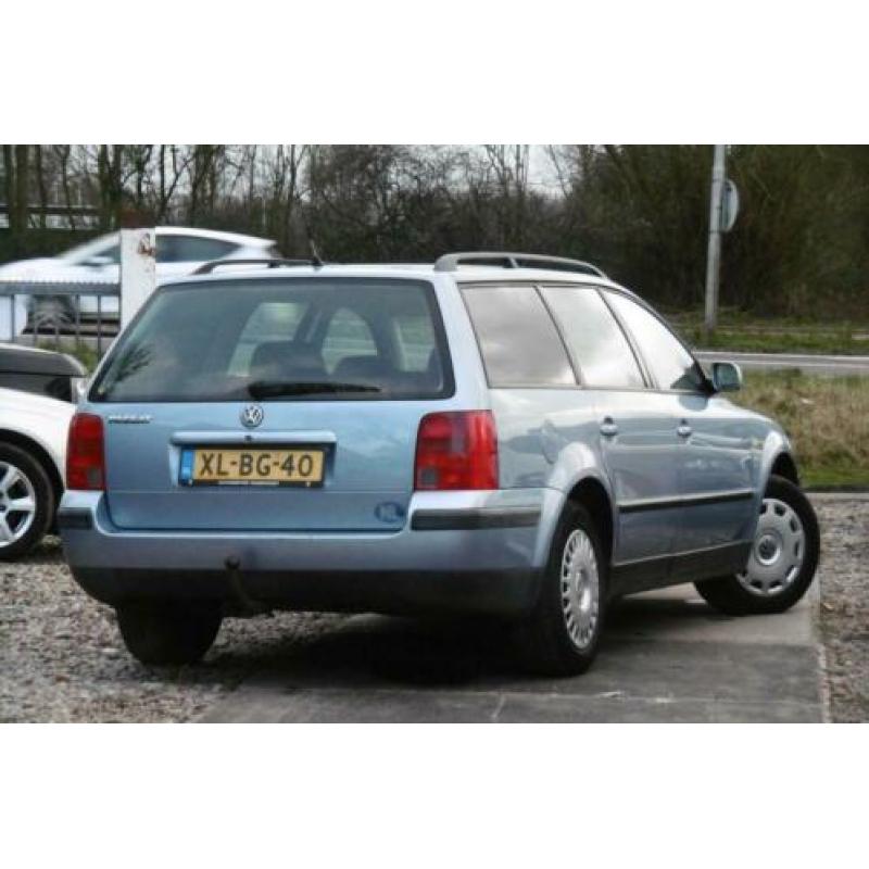 Volkswagen Passat Variant 1.6 AUT NAP/AIRCO/CRUISE/APK2-2021
