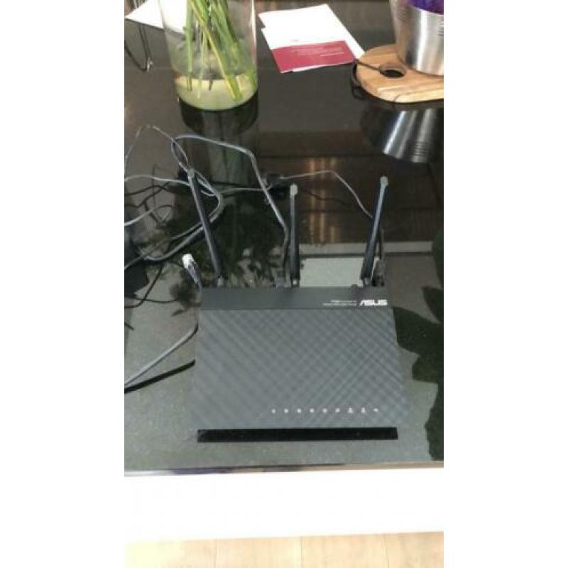 ASUS RT-N66U wireless router