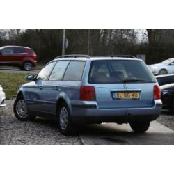 Volkswagen Passat Variant 1.6 AUT NAP/AIRCO/CRUISE/APK2-2021
