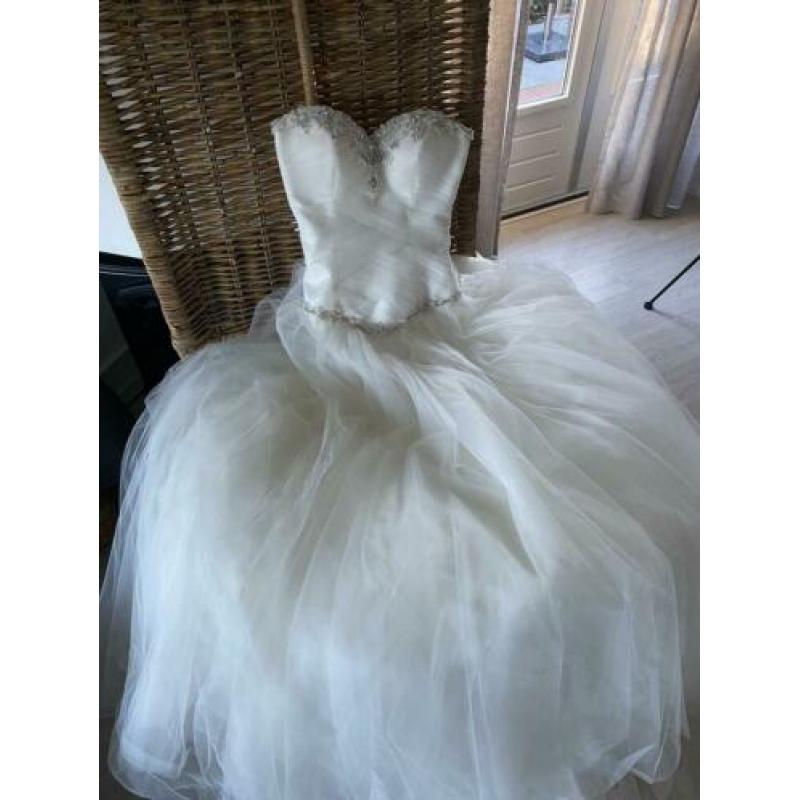 Bruidsjurk Sincerity maat 36