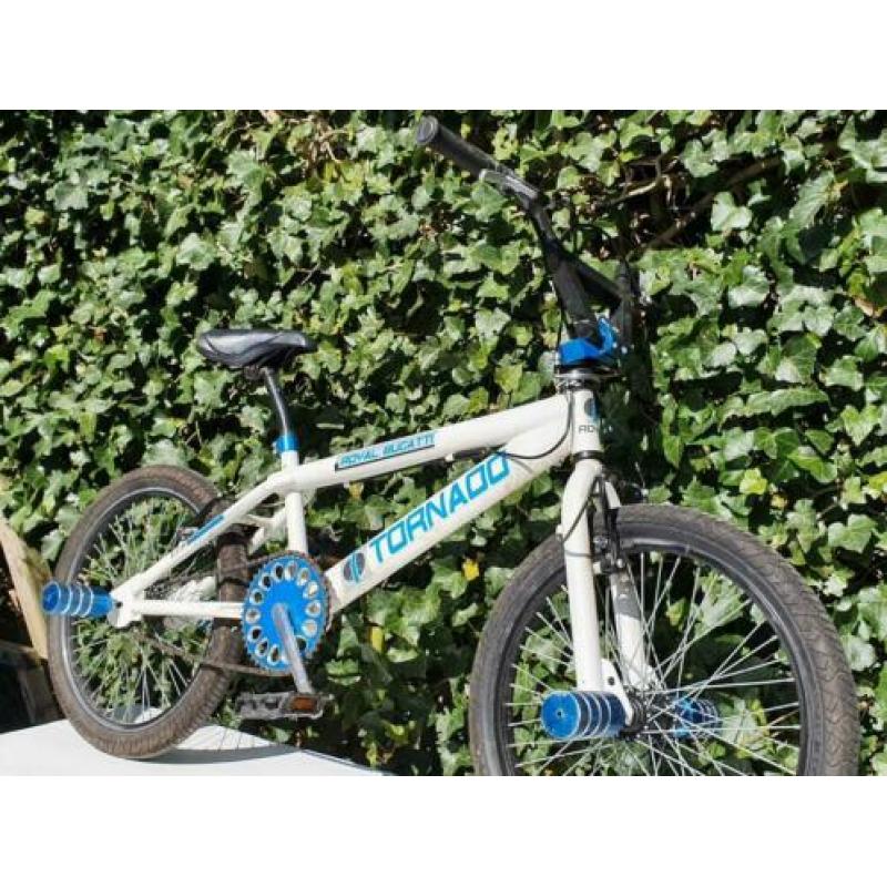 Royal Bugatti Tornado crossfiets