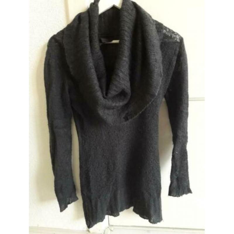 Guess S Wollen trui met hangende kraag