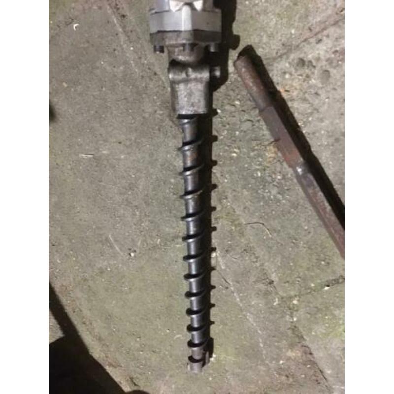 Tekoop Kango Combi Hamer met Boor en beitel.