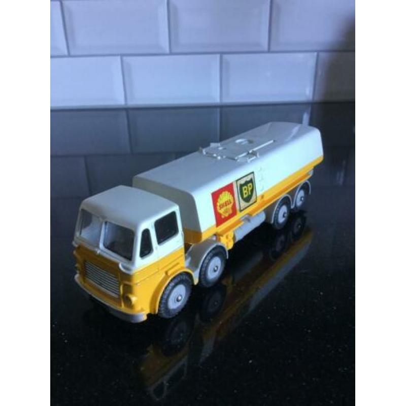 Dinky Toys Leyland Octopus Shell/BP tanker #944 NM