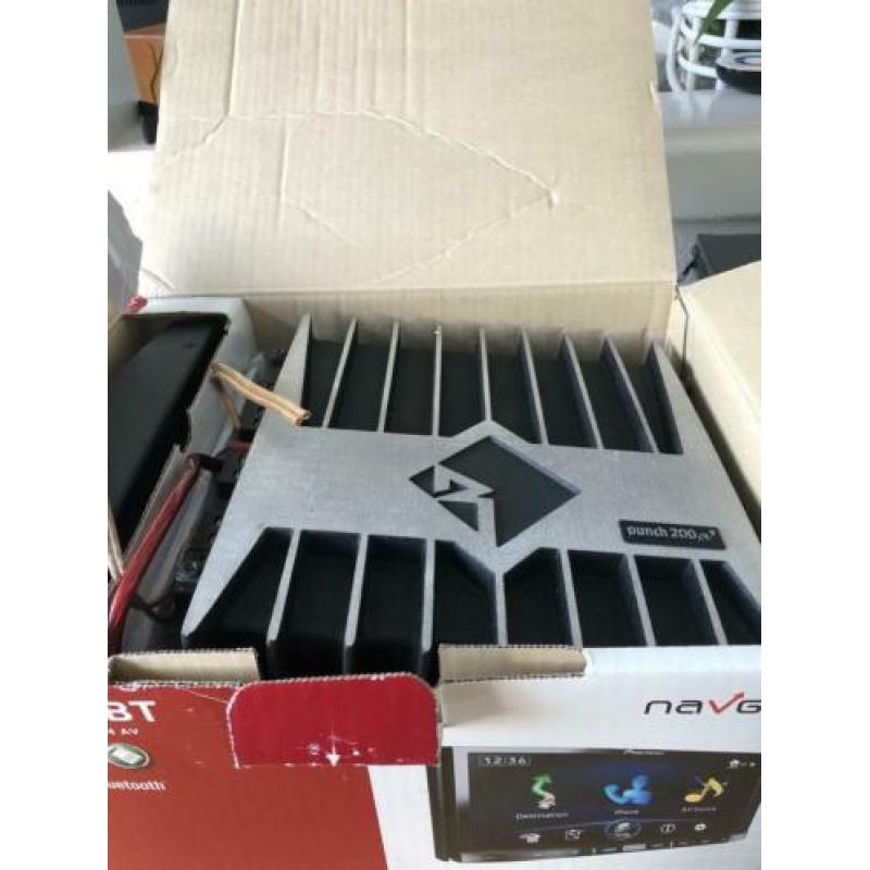 Pioneer Autonavigatie AVIC F50-BT