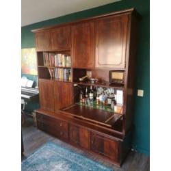 Retro mahoniehouten kast