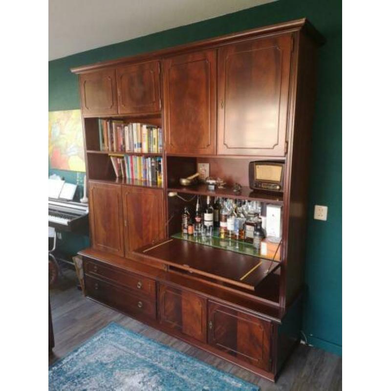 Retro mahoniehouten kast