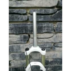 RST geveerde vork 27,5 inch was 299,00 100% nieuw!!