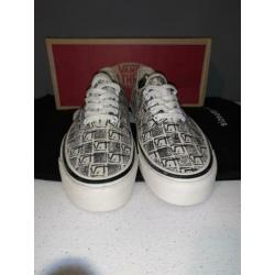 Vans low