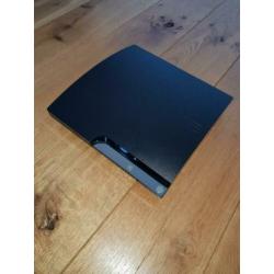 Playstation 3. Bedradingen aanwezig. Ps3 Slim + GTA V