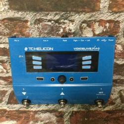 TC Helicon | VoiceLive play | Met adapter | in doos