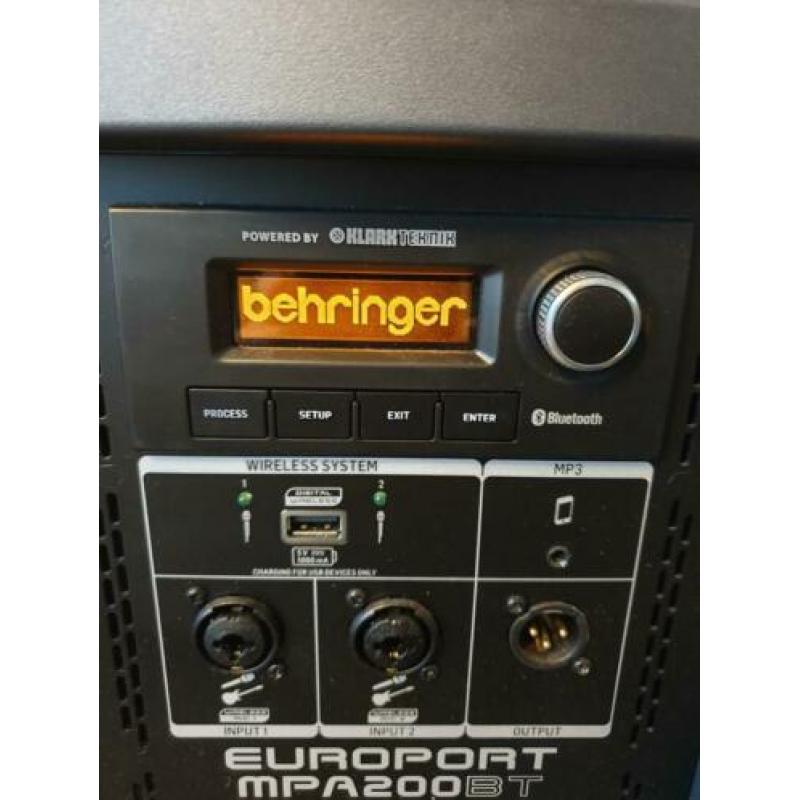 Speaker Behringer mpa200bt