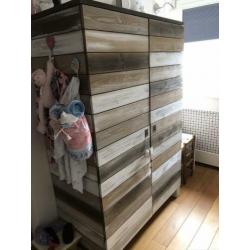 Steigerhout look (kinder)kledingkast