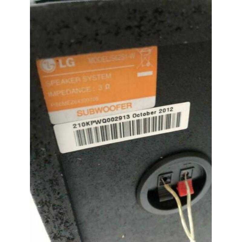 LG speaker set