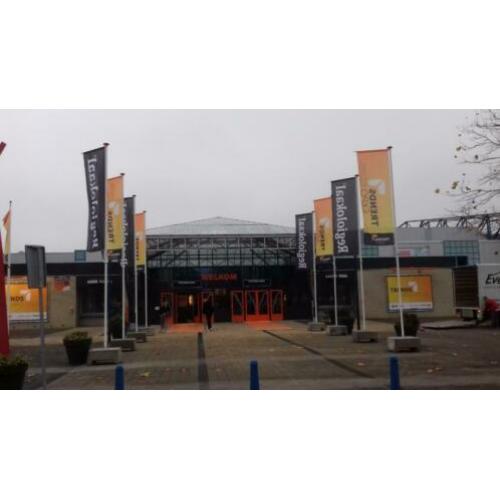 Vlaggenmast huren Amsterdam, Almere, Lelystad, Nijkerk