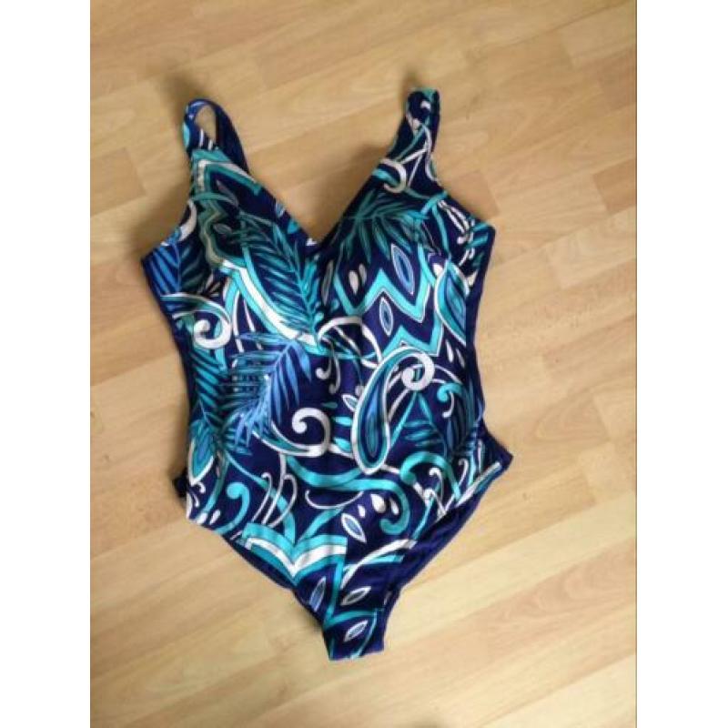 Rodeo blauw badpak met softcups mt 46 izgs